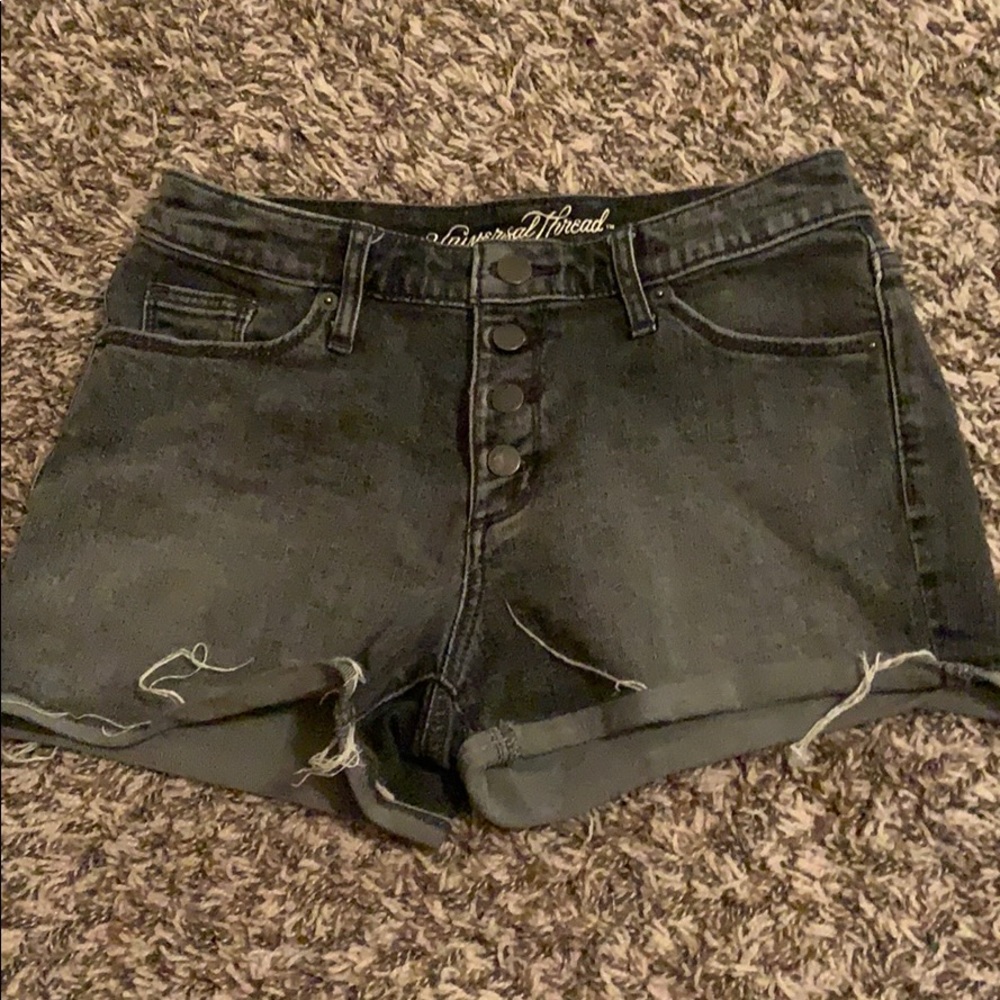 Universal thread high rise shorts